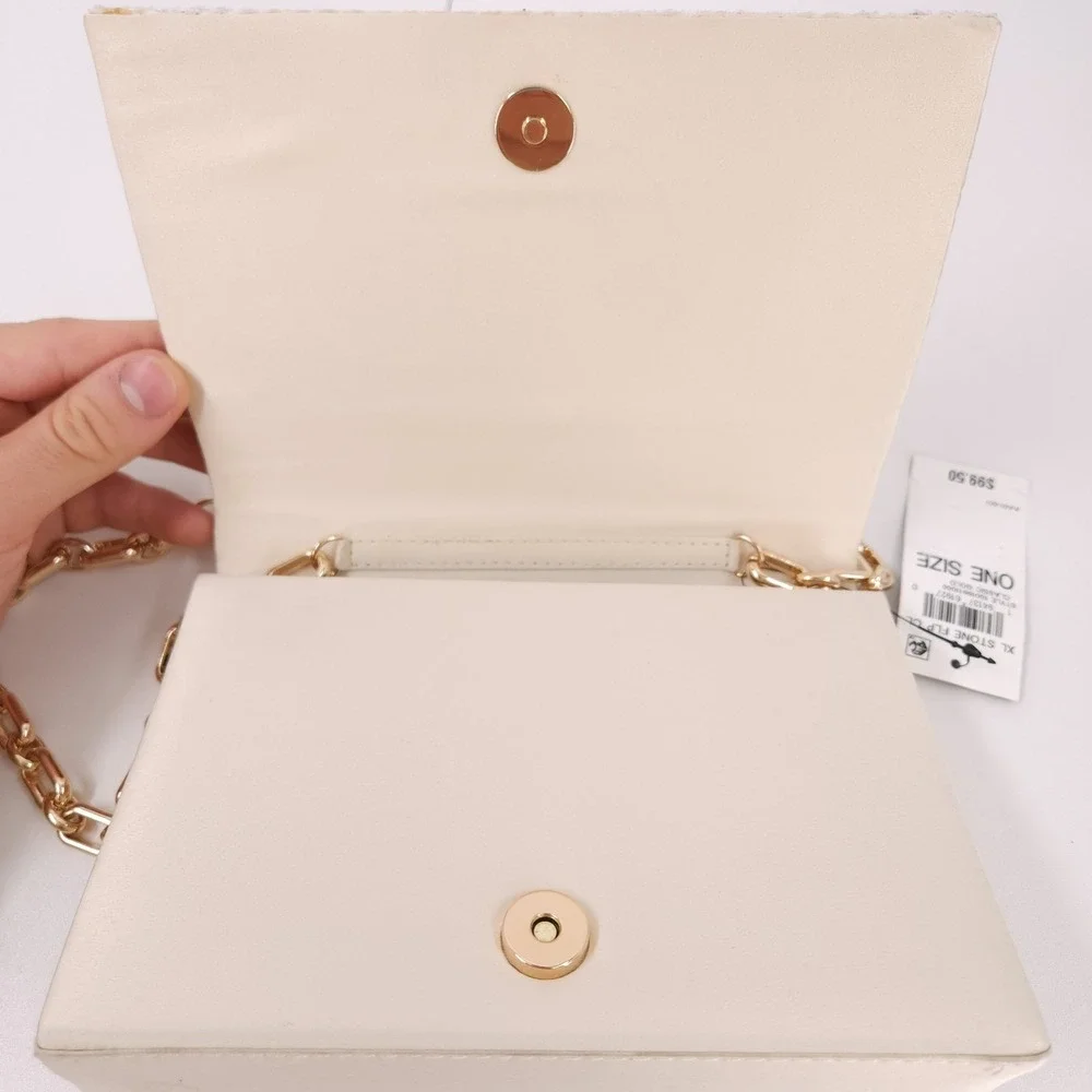 I.N.C Diamond Mesh East West Clutch Classic Gold‎ Chain Strap Magnetic Snap
